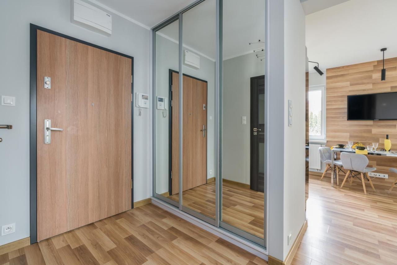 Apartment Rozana Poznan By Noclegi Renters Εξωτερικό φωτογραφία